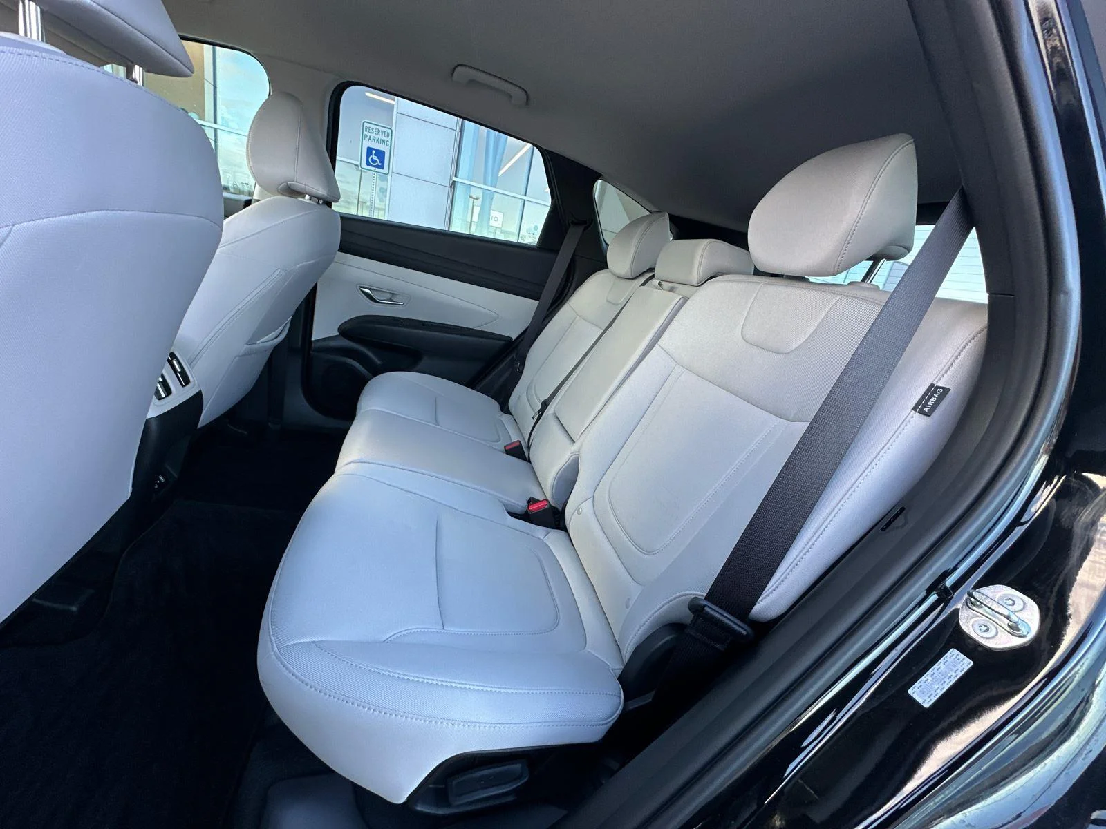 New 2025 Phantom Black Hyundai SEL image 28
