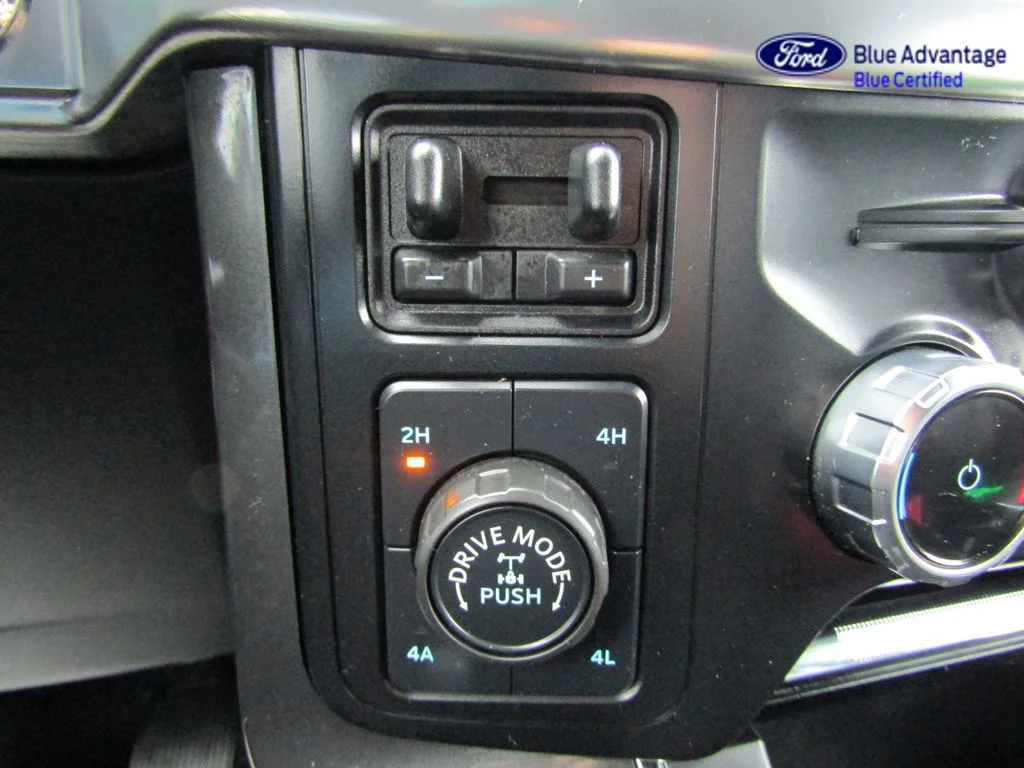 Certified Used 2023 Avalanche Ford Lariat image 33