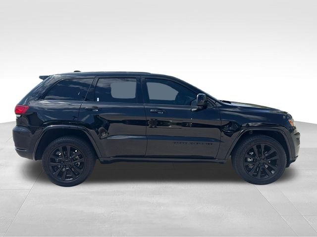 Used 2021 Black Jeep Laredo X image 6