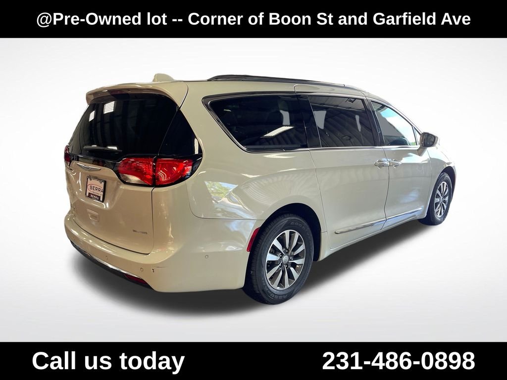 Used 2020 White Chrysler Touring L Plus image 5