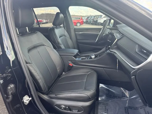 New 2026 Black Jeep Limited Reserve image 15