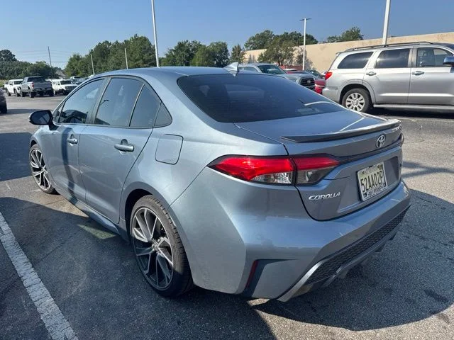Used 2020  Toyota XSE image 7
