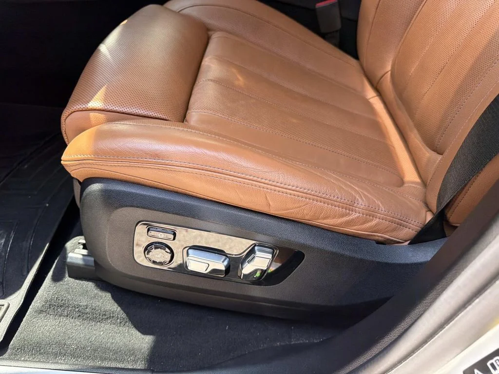 2021 BMW X7 40i - Photo 17