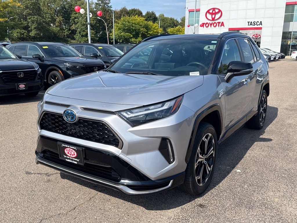 Certified Used 2023 Silver Toyota XSE image 3