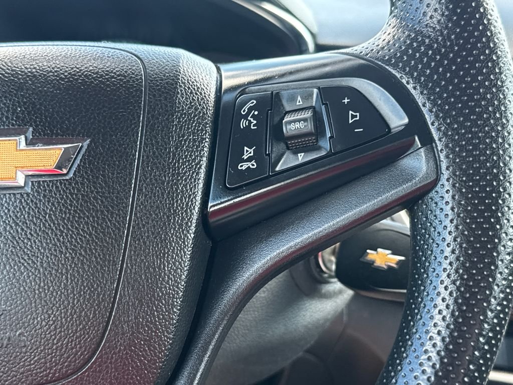Used 2021 Blue Chevrolet LS image 20