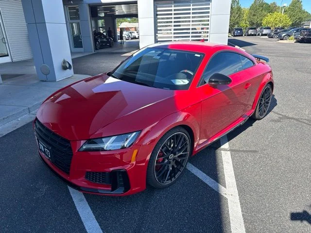 Used 2023 Red Audi 2.0T image 2