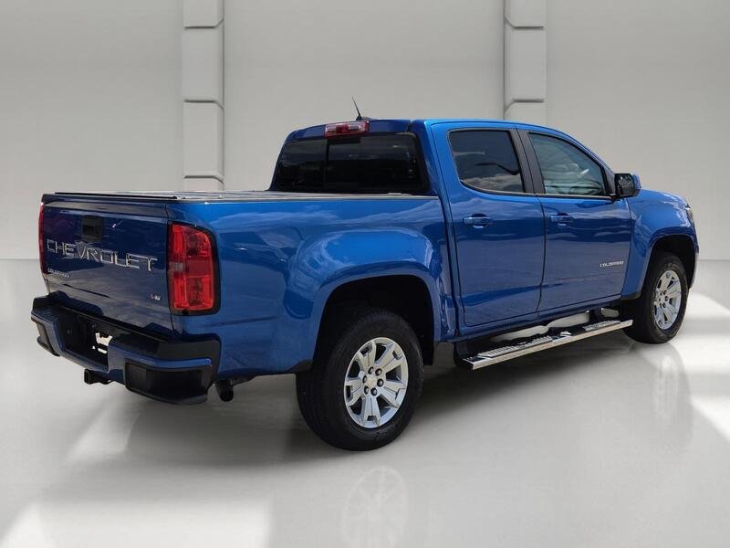 Certified Used 2021 Bright Blue Metallic CHEVROLET 2WD CREW CAB 128" LT image 5