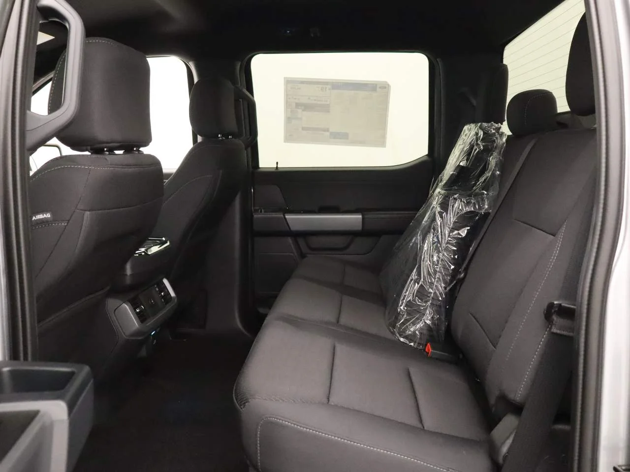 New 2026 Iconic Silver Metallic Ford XLT image 16