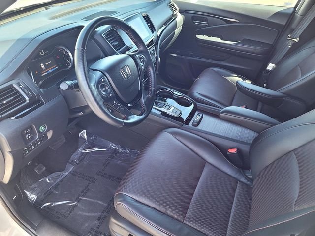 Used 2023  Honda Black Edition image 10
