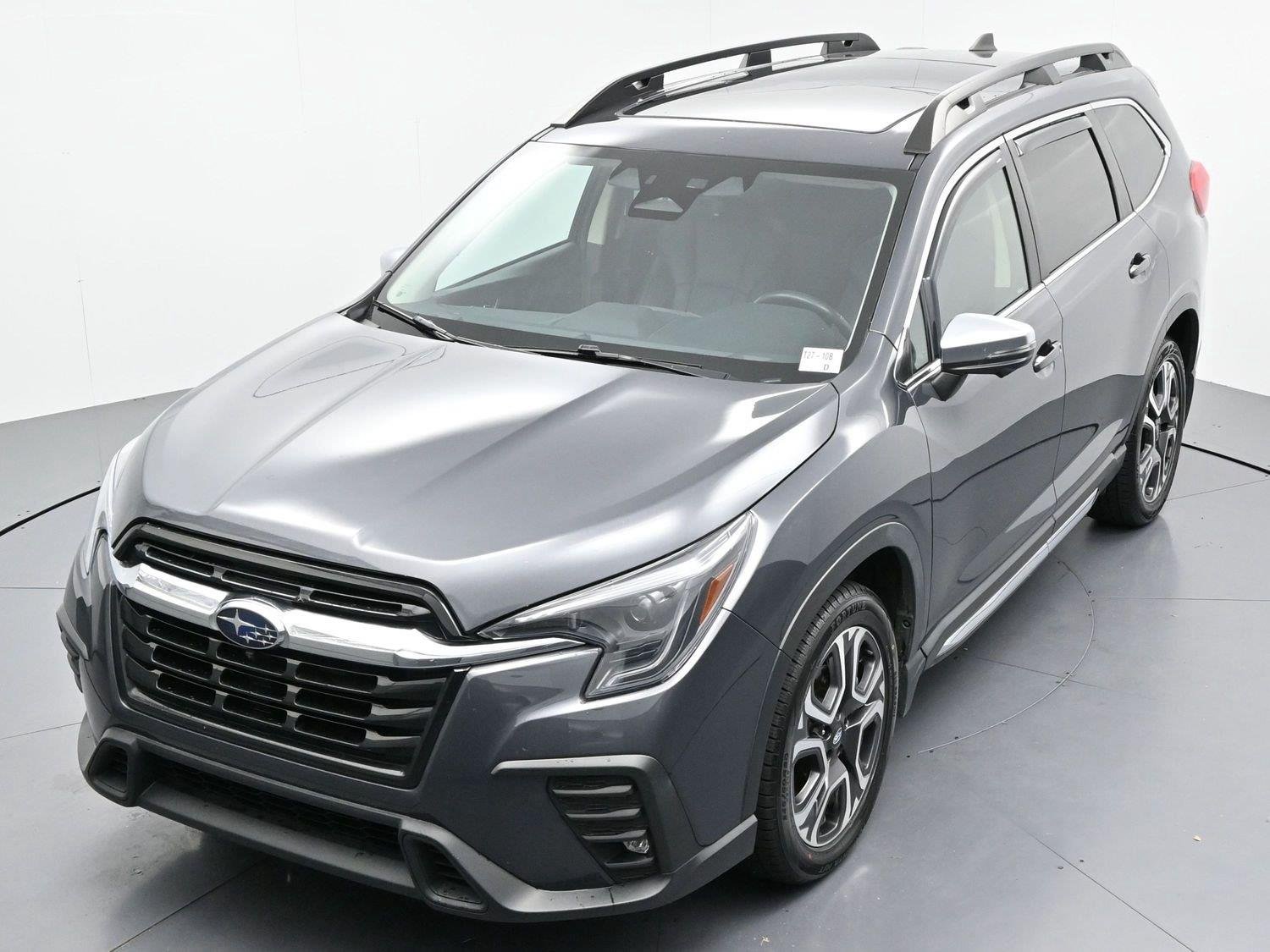 Used 2023 Magnetite Gray Metallic Subaru Limited image 40