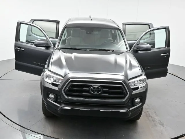 Used 2022 Magnetic Gray Met Toyota SR5 image 40