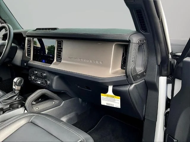 New 2025 Oxford White Ford Outer Banks® image 60