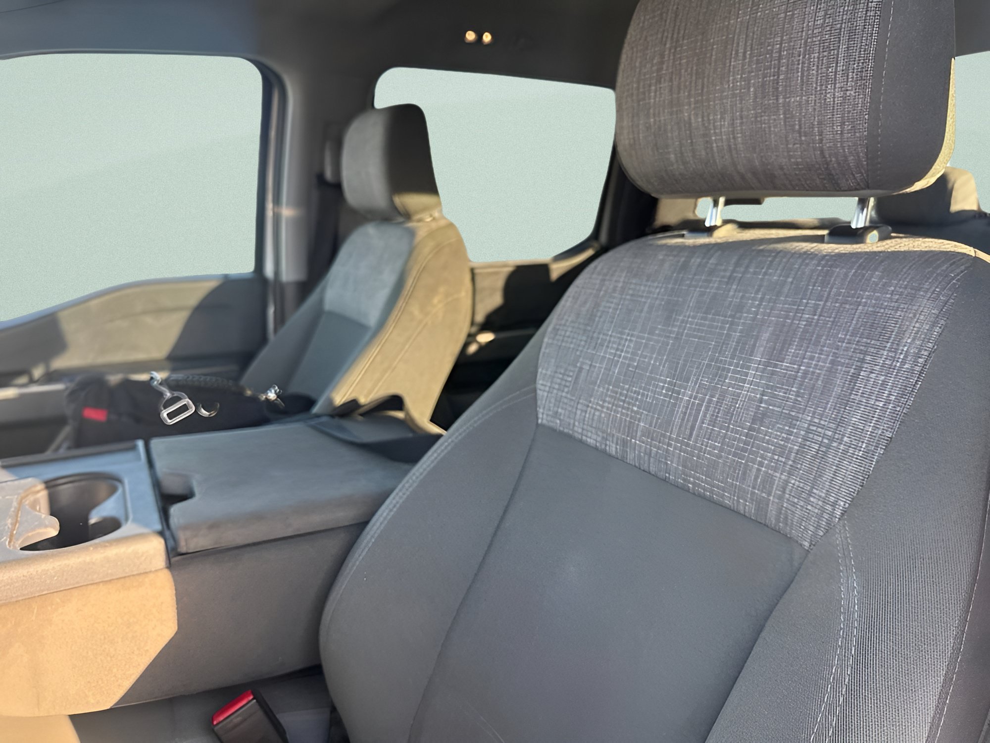 Used 2023 White Ford XLT image 25