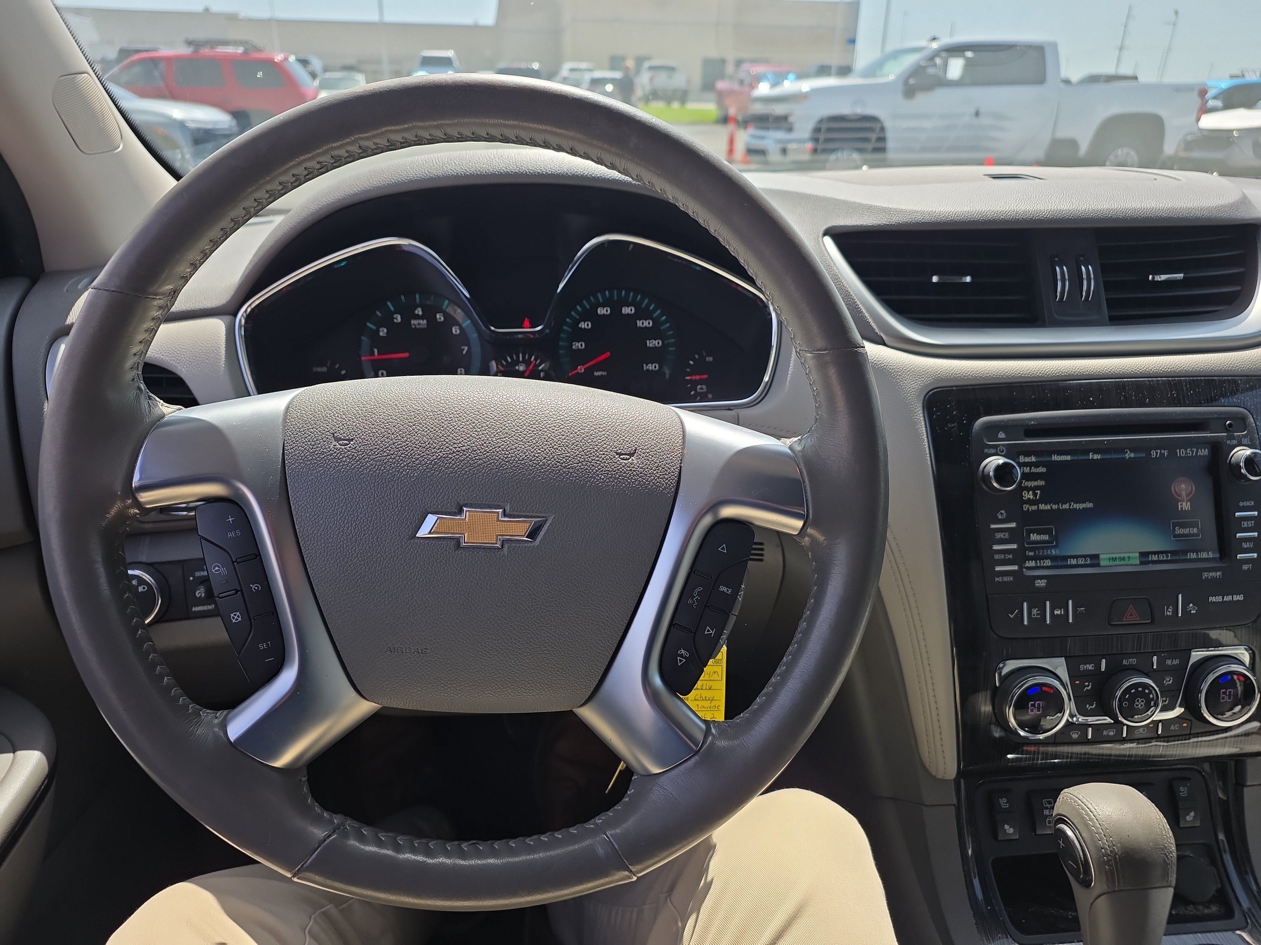 Used 2016 IRIDESCENT PEARL TRICOAT Chevrolet LTZ image 14