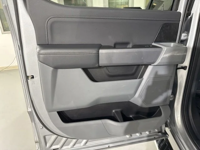 Used 2022 Silver Ford XLT image 15