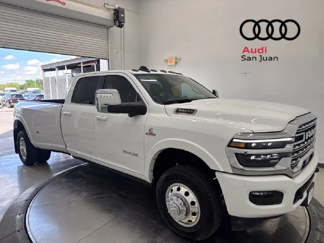 Used 2025 White Ram Limited image 39
