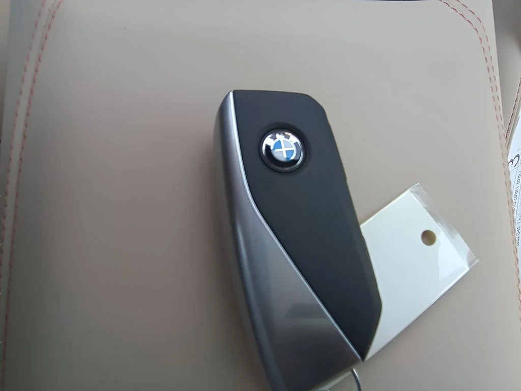 2025 BMW X3 30 - Photo 27