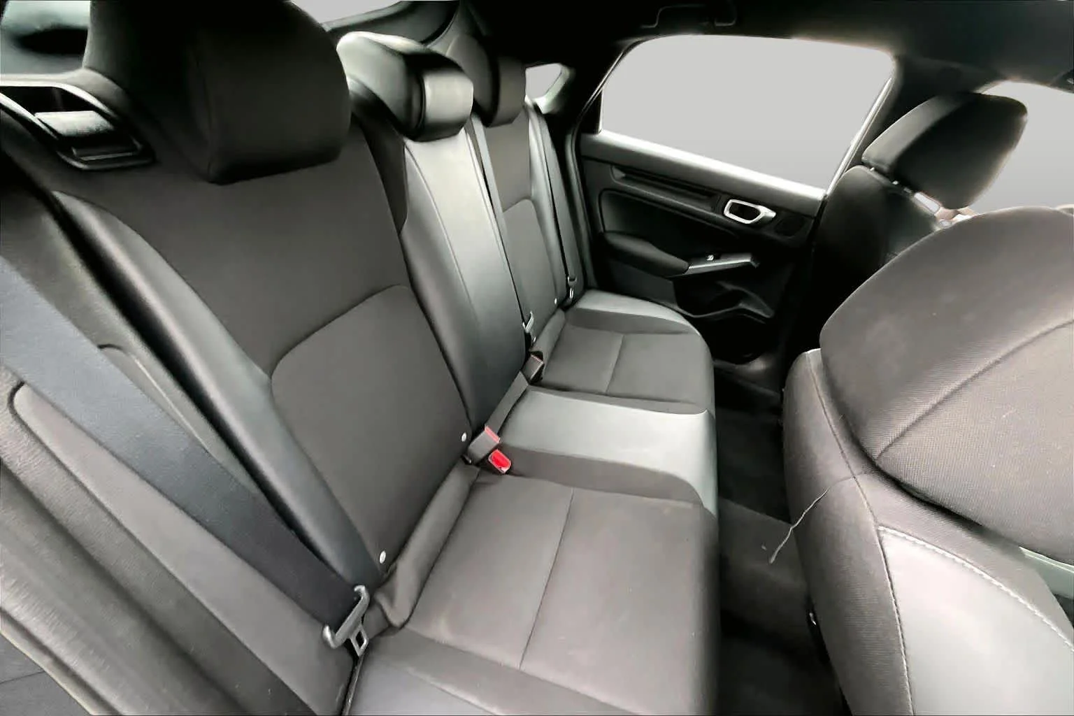 Used 2023 Platinum White Pearl Honda Sport image 21