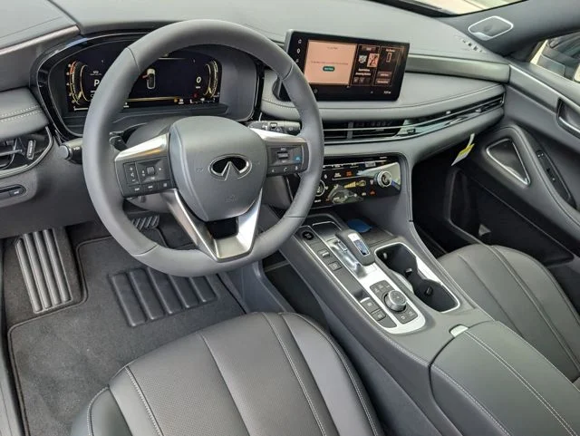 New 2027 2T GRPT SHDW INFINITI SPORT image 4