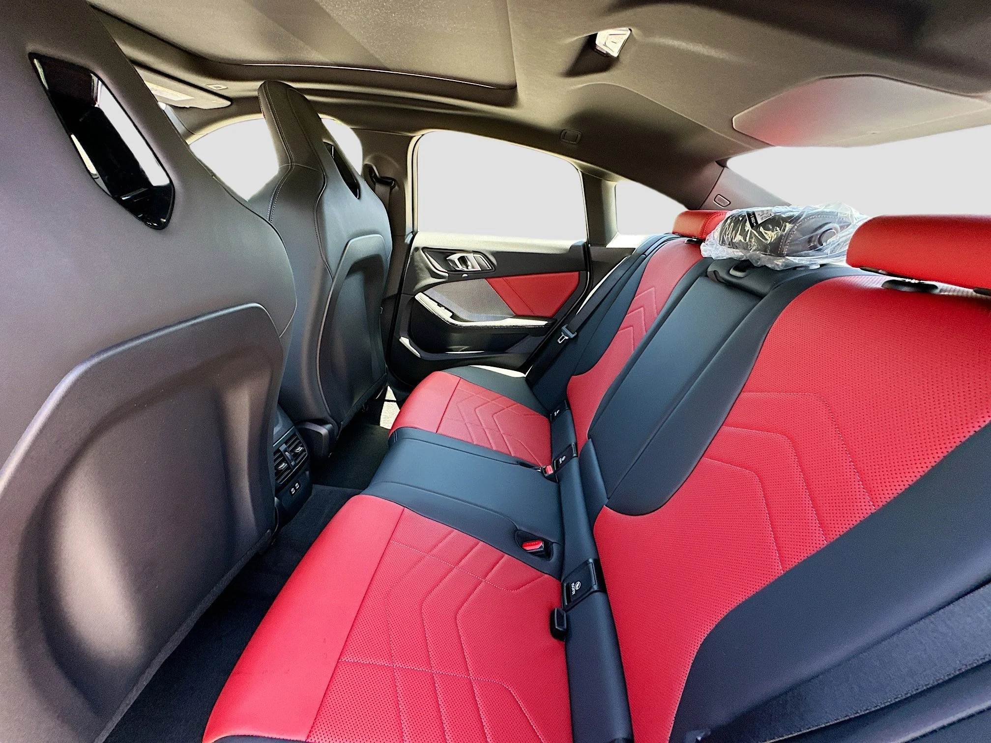 2025 BMW 2 Series M235 - Photo 22