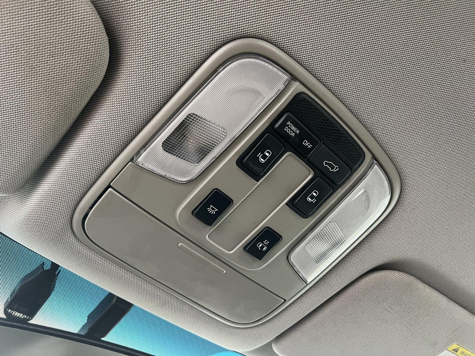 Used 2018 Celestial Blue Kia SX image 21