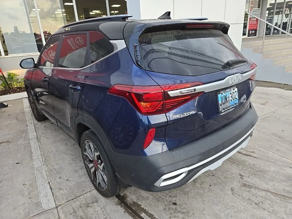 Used 2022 Blue Kia S image 3
