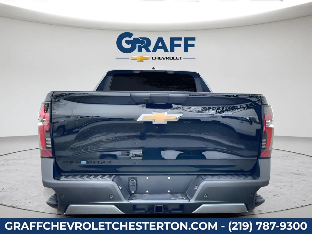 2026 Chevrolet Silverado EV LT - Photo 7