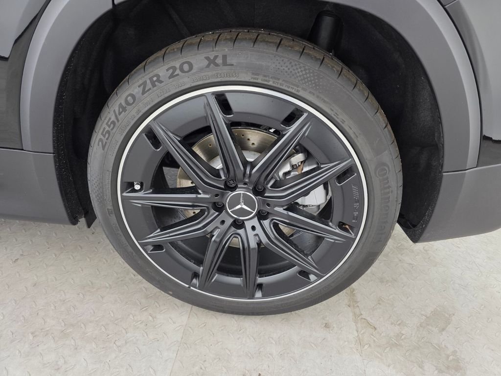 2026 Mercedes-Benz GLB AMG GLB 35 - Photo 14