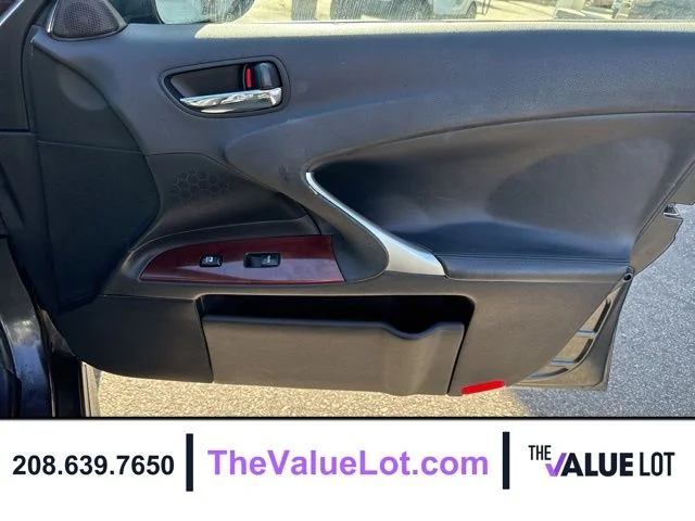 Used 2006  Lexus 250 image 12