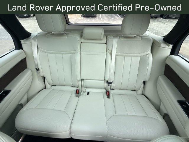 Certified Used 2023 Fuji White Land Rover SE image 5