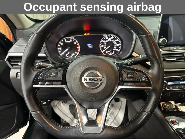 Used 2019 Blue Metallic Nissan 2.5 SV image 20