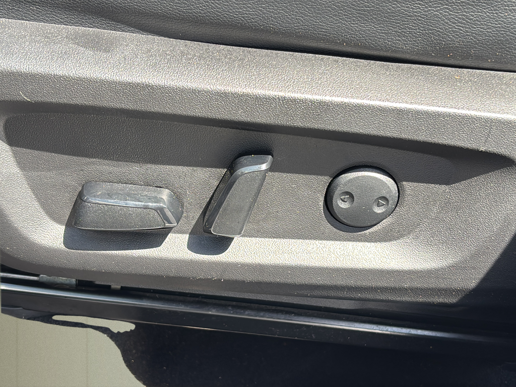 2022 Mitsubishi Outlander SEL Special Edition - Photo 19