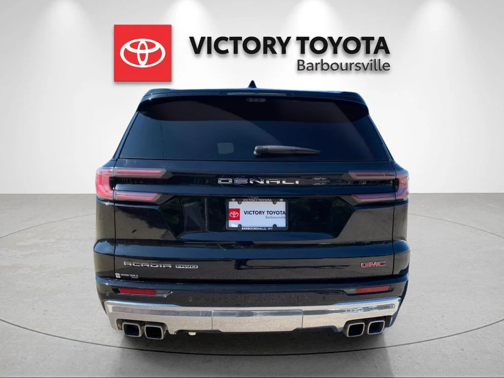 Used 2025 Black GMC Denali image 4