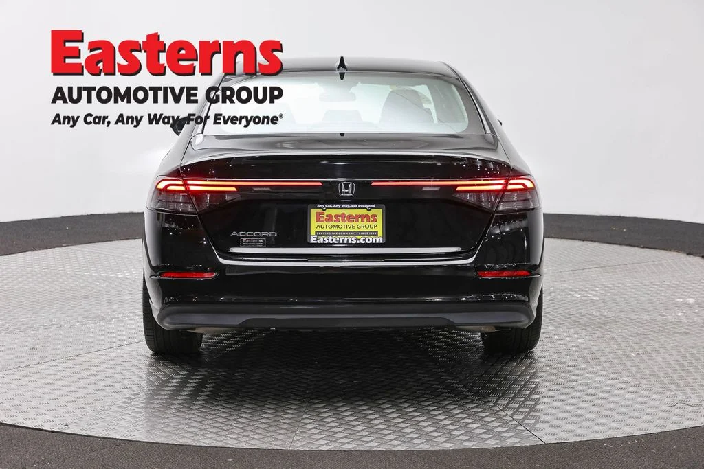 Used 2025 Black Honda LX image 6