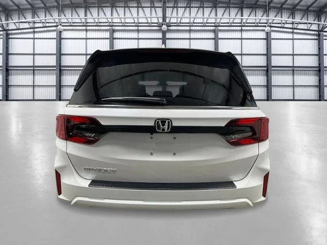 New 2027 Platinum White Pearl Honda EX-L image 4