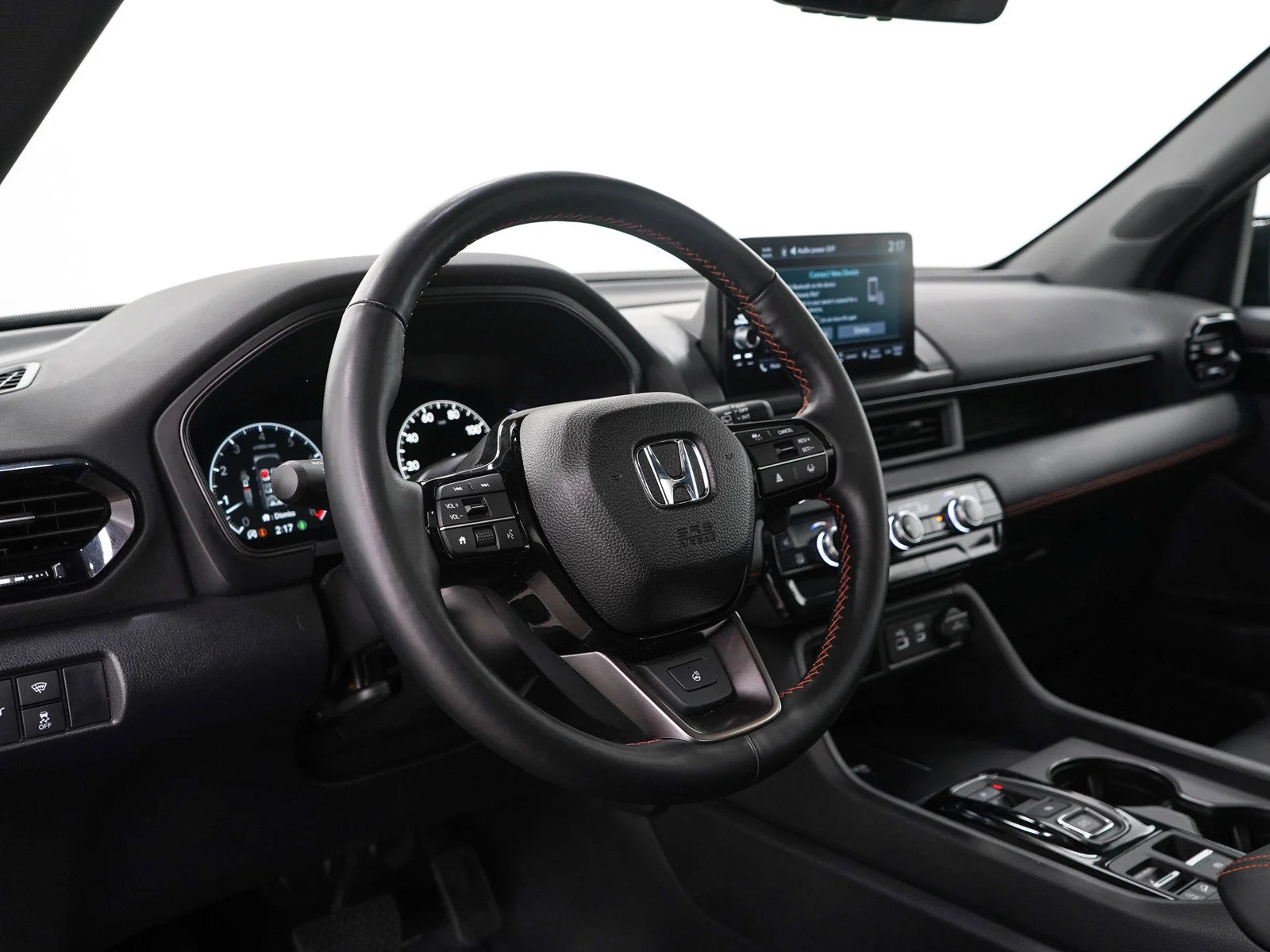 Used 2025 Sonic Gray Honda TrailSport AWD image 28