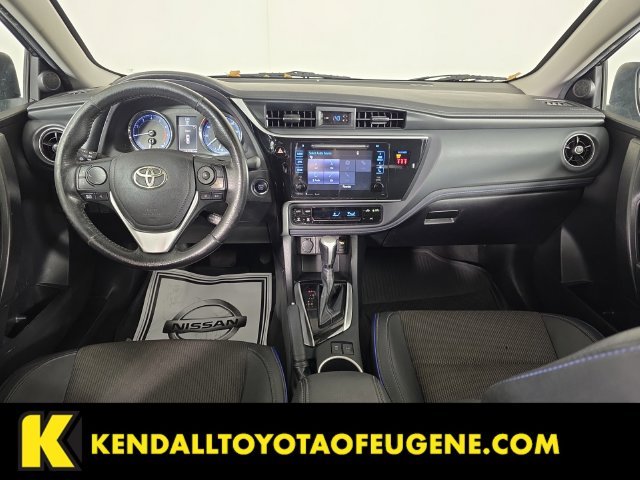 Used 2018 Gray Toyota SE image 19