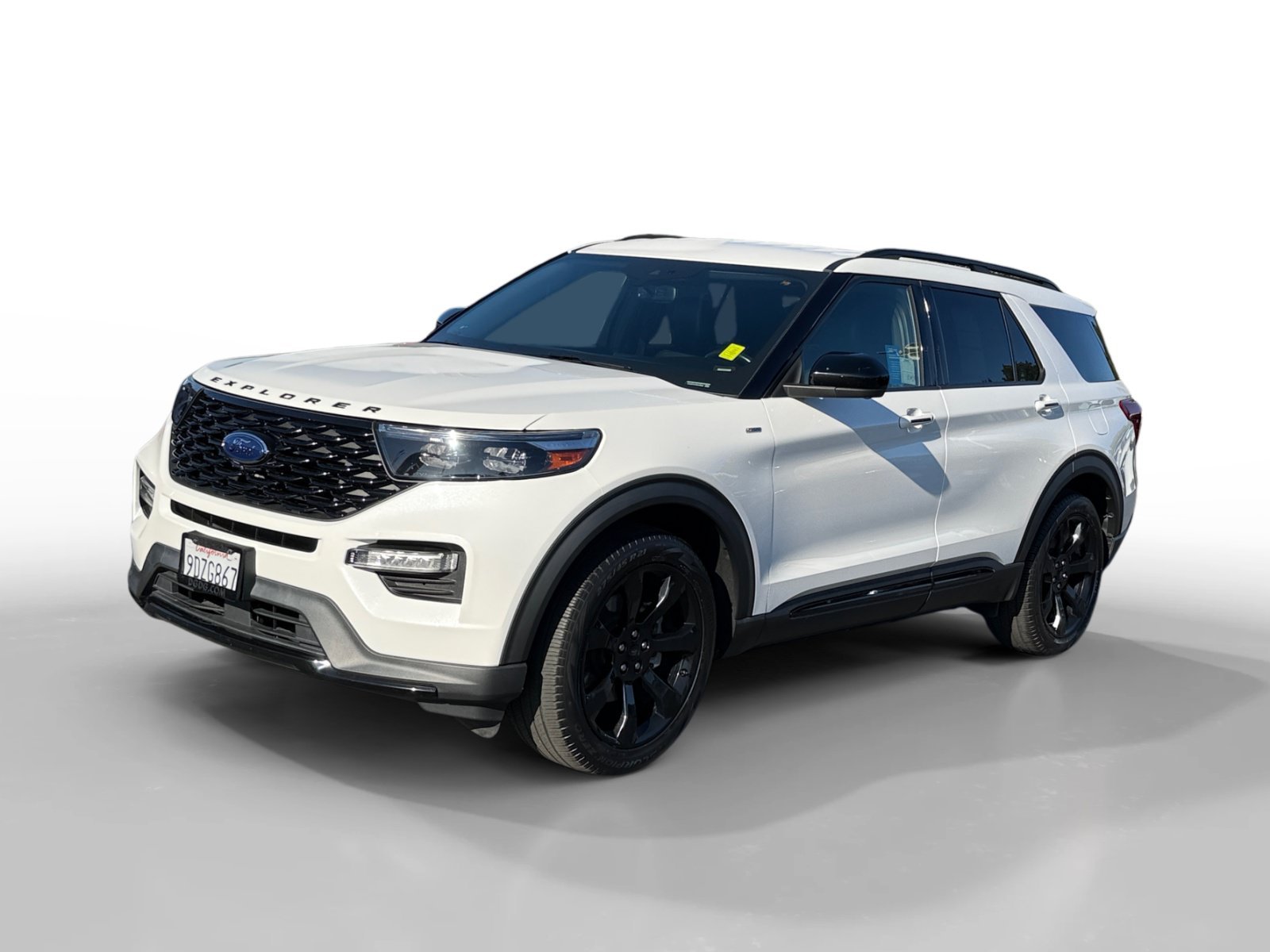 Certified Used 2022 White Metallic Ford ST-Line image 1