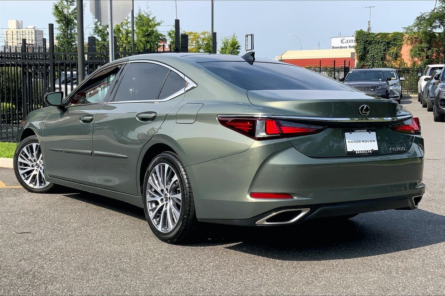 Used 2021 Green Lexus 350 image 11
