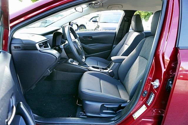 Used 2026  Toyota LE image 12