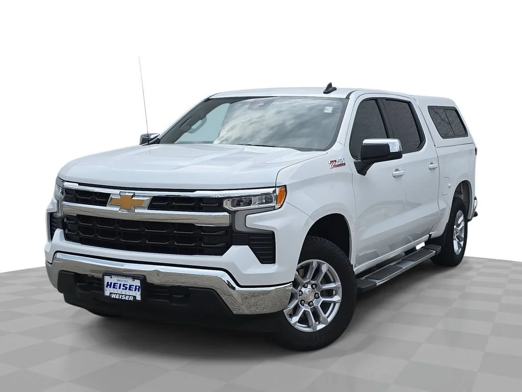 Certified Used 2024 Summit White Chevrolet LT image 1