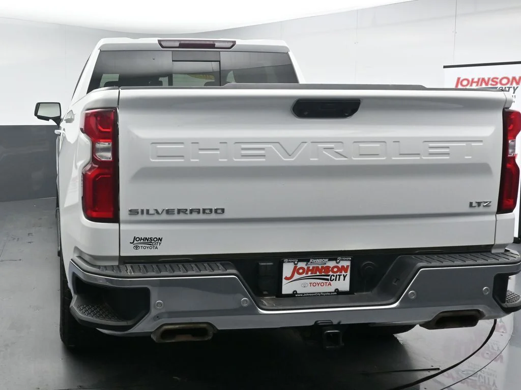Used 2023 White Chevrolet LTZ image 7