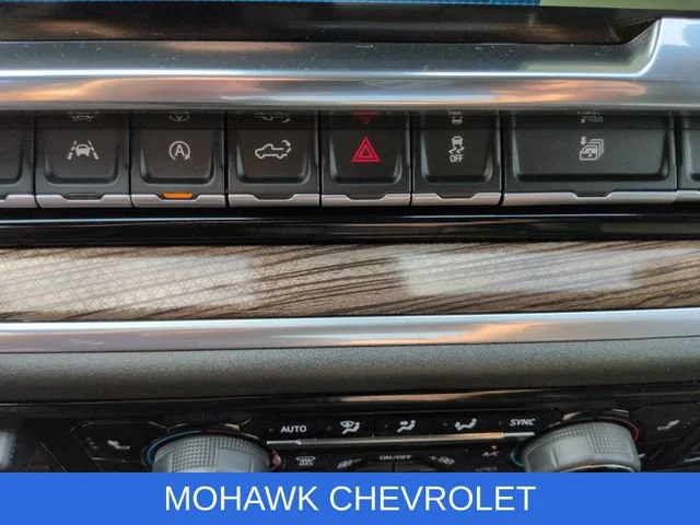 Used 2025 Cypress Gray Chevrolet LT (2FL) image 36