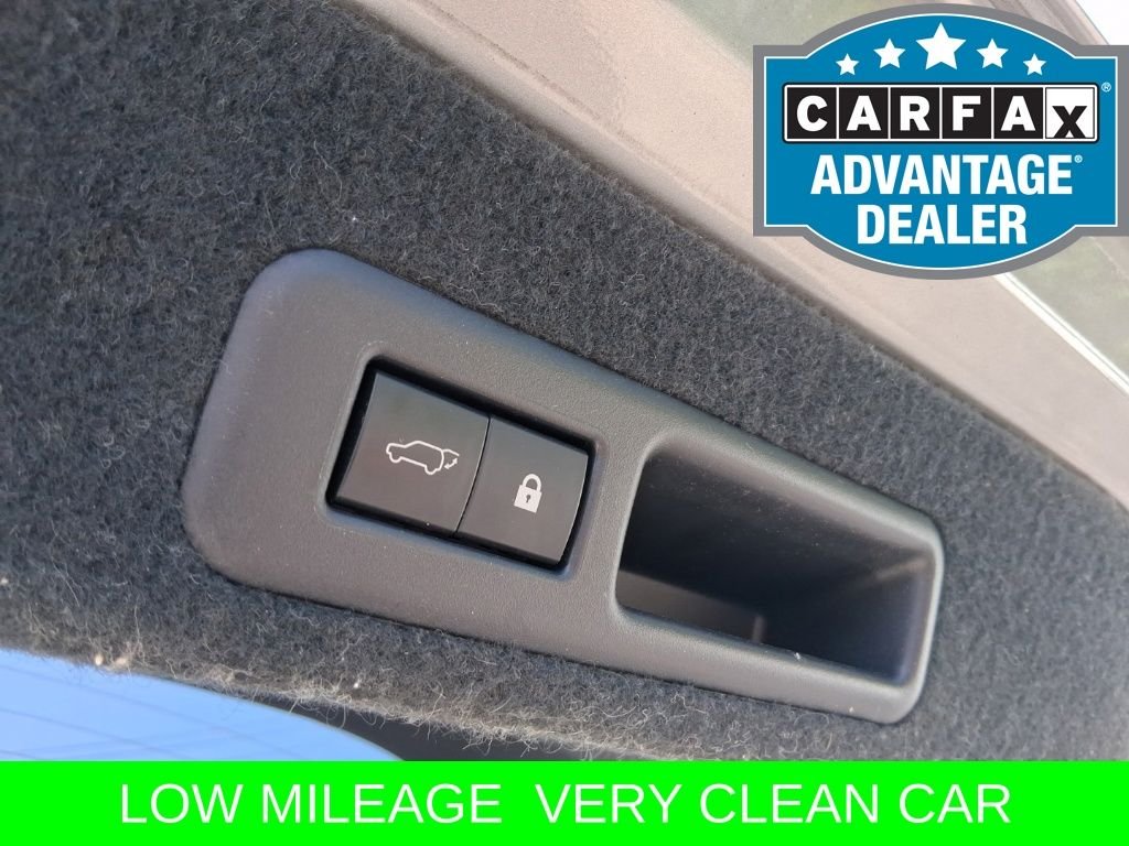 Used 2021 Silver Lexus 350 image 16