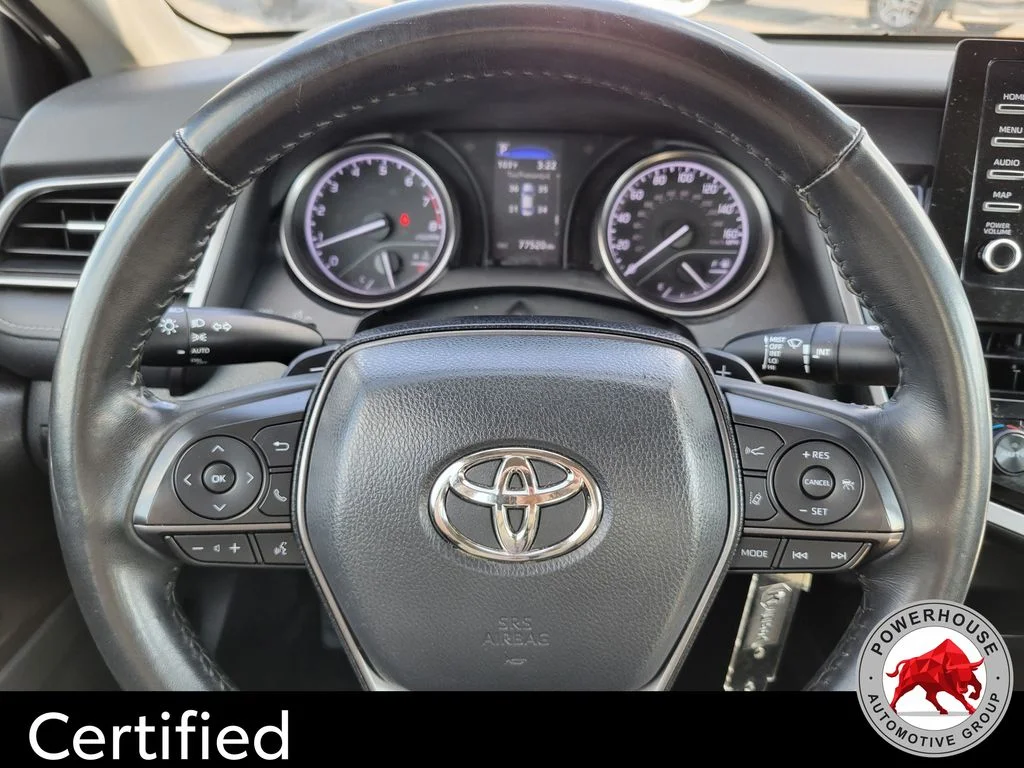 Used 2023 White Toyota SE image 29