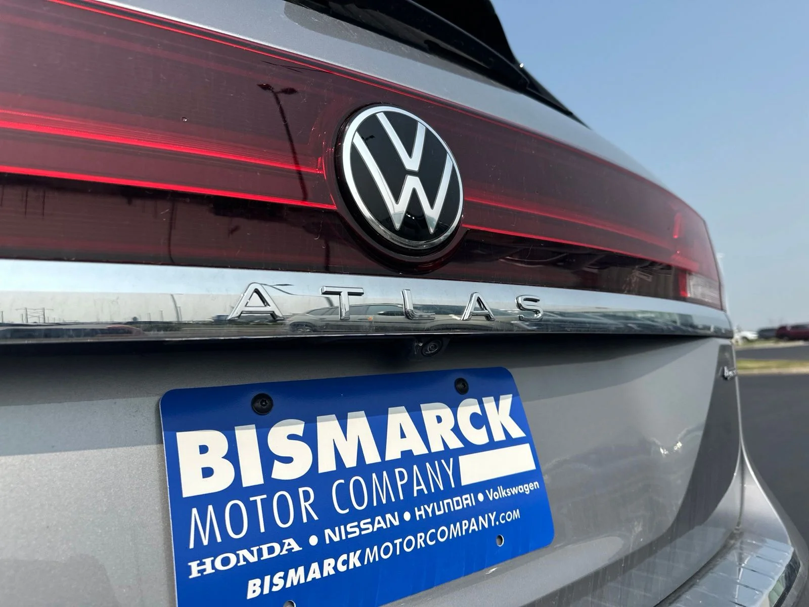 2026 Volkswagen Atlas SE w/Tech - Photo 8