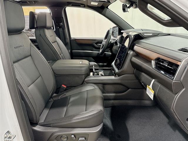 2026 GMC Yukon XL Denali - Photo 29