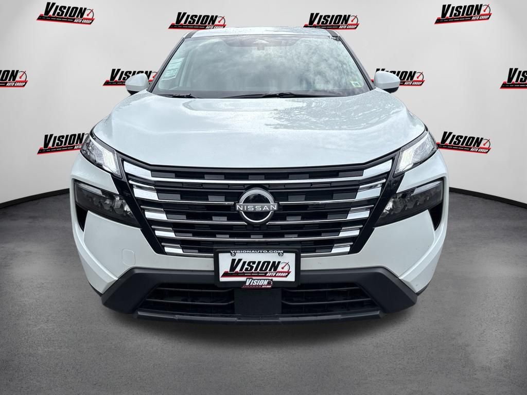 Used 2026 White Nissan SV image 2
