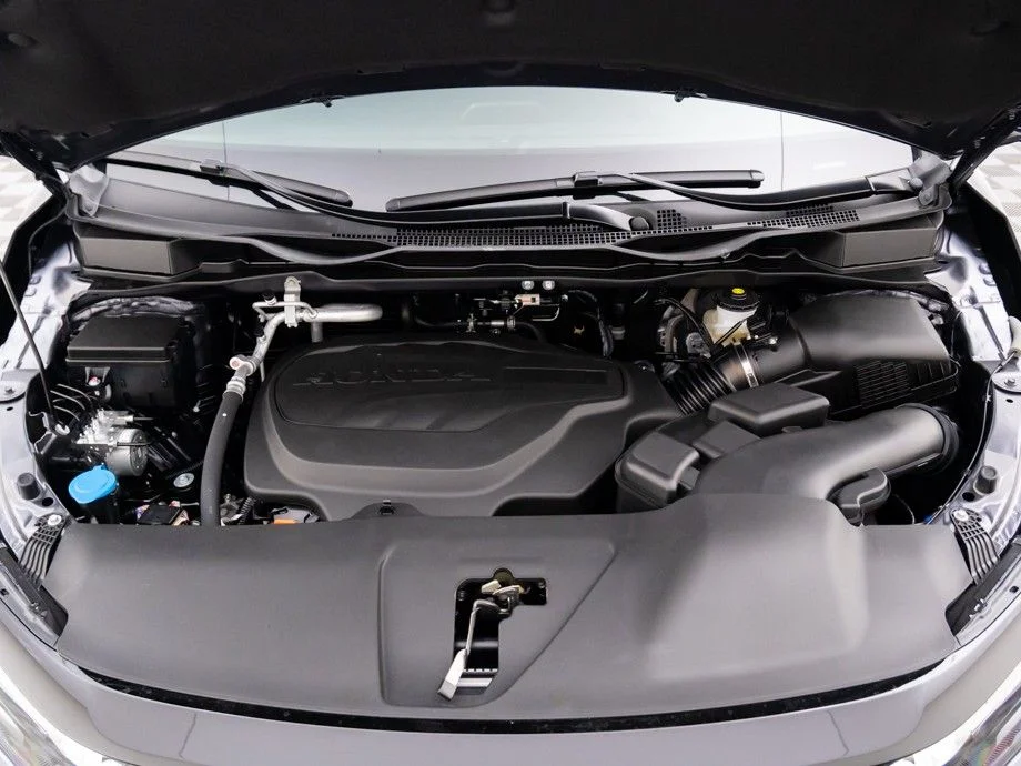 New 2026 Gray Honda Touring image 32