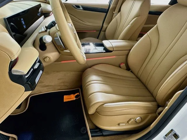 New 2027 Genesis G80 2.5T